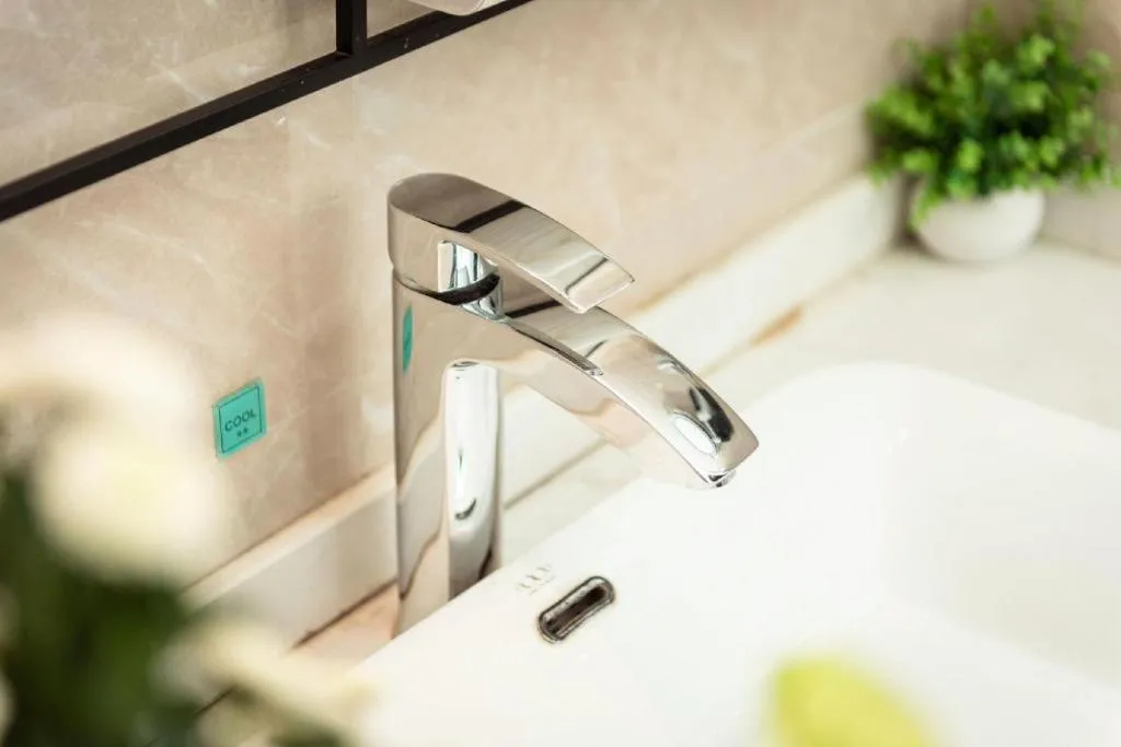 Xana Lite Ganzi Luding YanAn Road