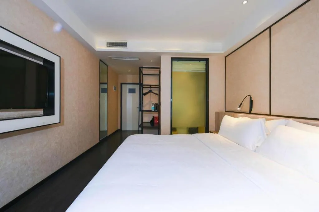 Bed in Xana Lite Ganzi Luding YanAn Road