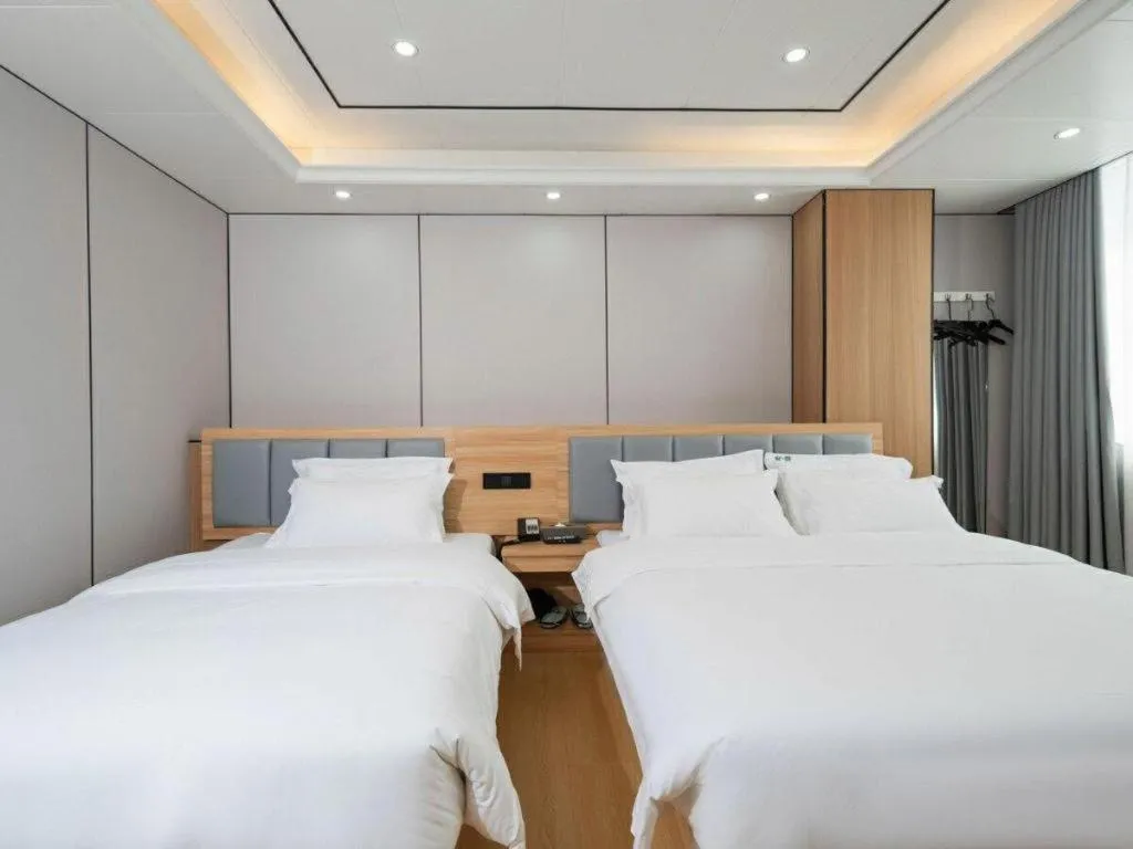 Bed in Xana Lite Ganzi Luding YanAn Road