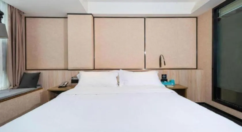 Bed in Xana Lite Ganzi Luding YanAn Road