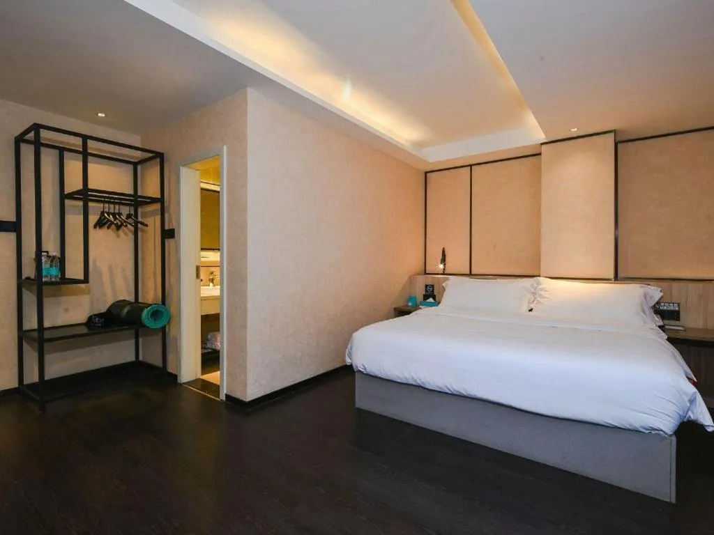 Bed in Xana Lite Ganzi Luding YanAn Road