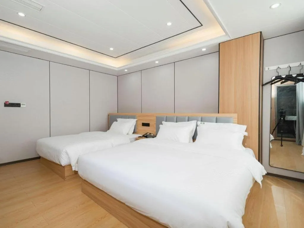 Bed in Xana Lite Ganzi Luding YanAn Road