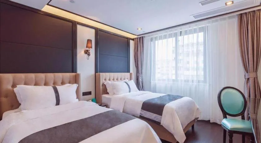 Bed in Xana Hotelle Xiamen Airport Zone Government