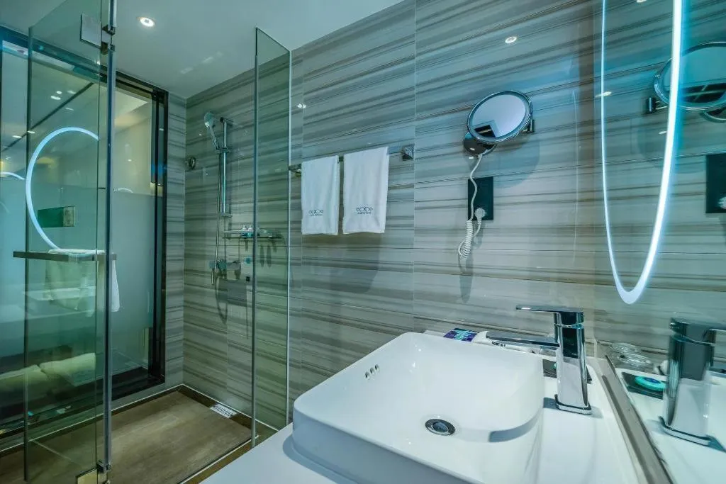 Xana Lite Hefei Railway South Station