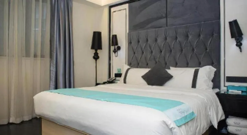 Bed in Xana Hotelle Neijiang City Center Branch