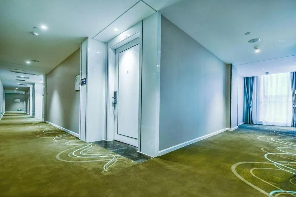 Xana Hotelle Neijiang City Center Branch