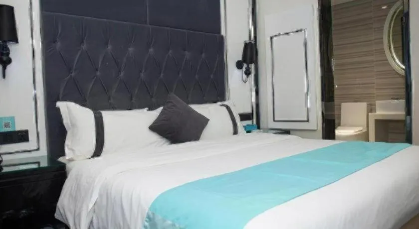 Bed in Xana Hotelle Neijiang City Center Branch