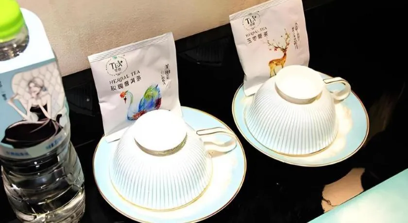 Xana Lite Korla Xiangli Avenue Food Street