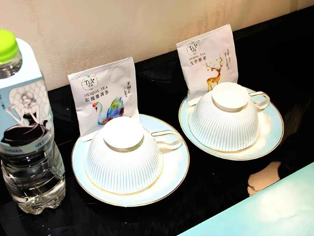 Xana Lite Korla Xiangli Avenue Food Street