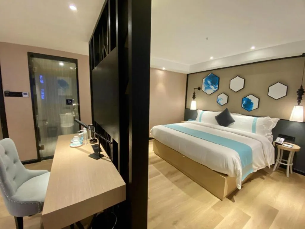 Bed in Xana Lite Guiyang Huaguoyuan Shuangzi Towers