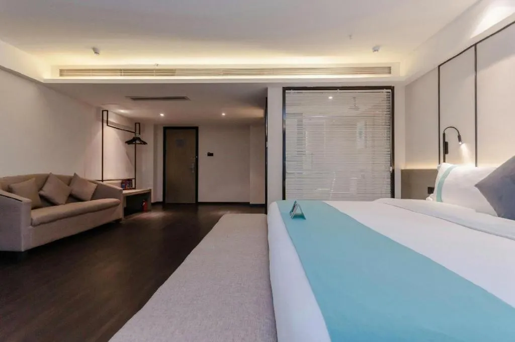 Bed in Xana Lite Guiyang Huaguoyuan Shuangzi Towers