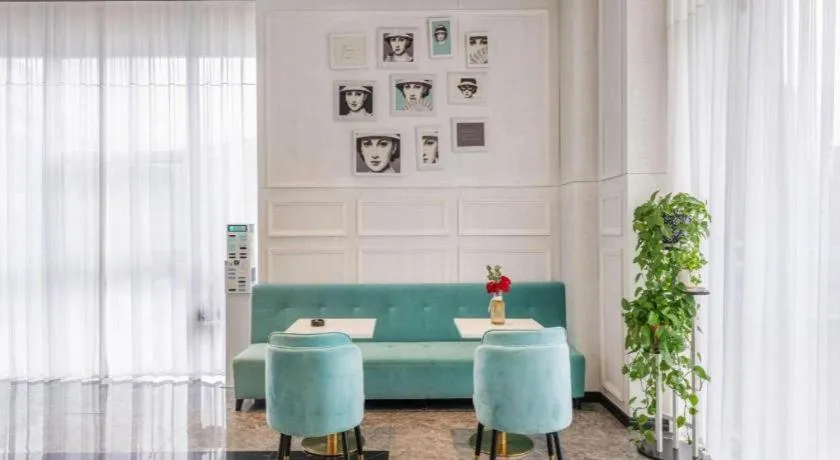 Xana Lite Guiyang Huaguoyuan Shuangzi Towers