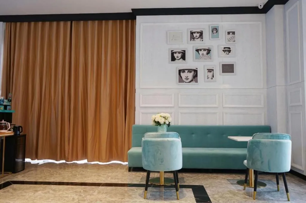 Xana Lite Guiyang Huaguoyuan Shuangzi Towers