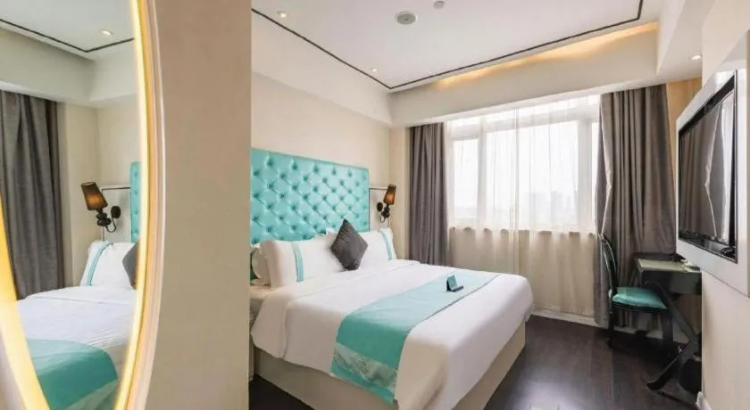 Bed in Xana Hotelle Shijiazhuang Zhongchu Plaza Shizhuang Metro Station