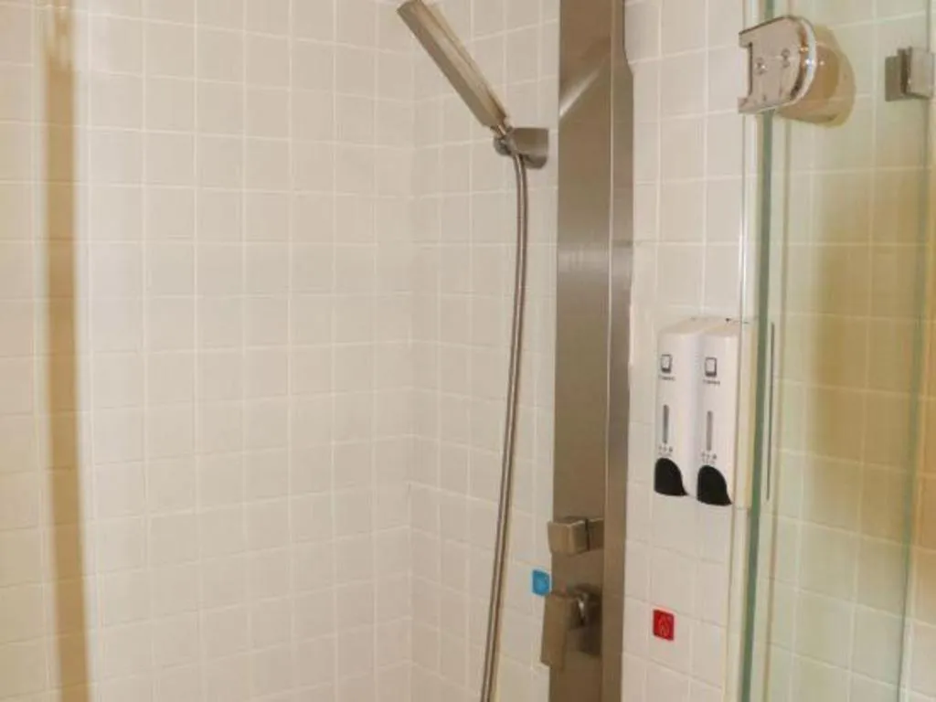 7Days Inn Tianjin Airport NO.1 Bridge Branch