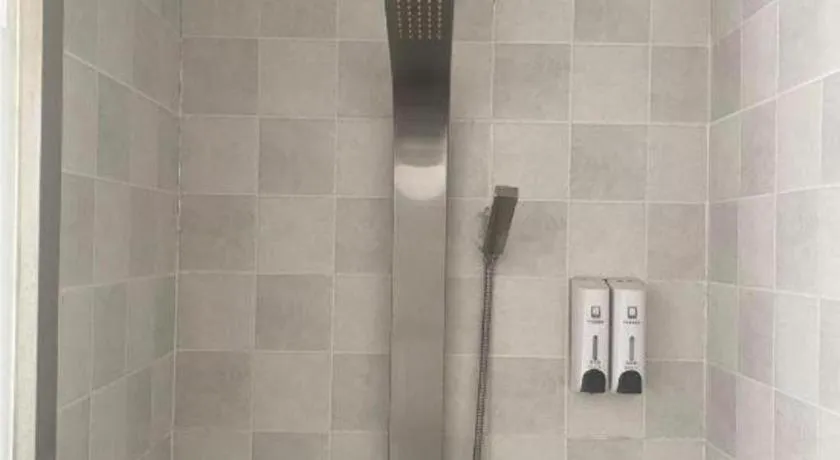 7Days Inn Tianjin Airport NO.1 Bridge Branch