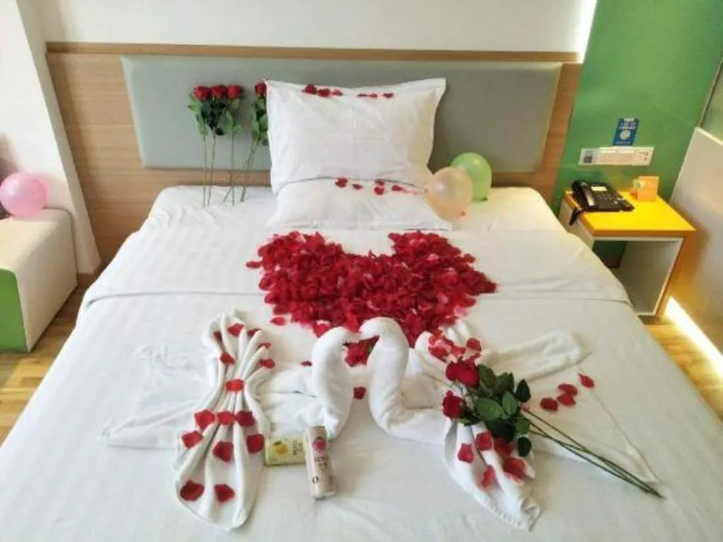 Bed in 7Days Inn Tianjin Airport NO.1 Bridge Branch