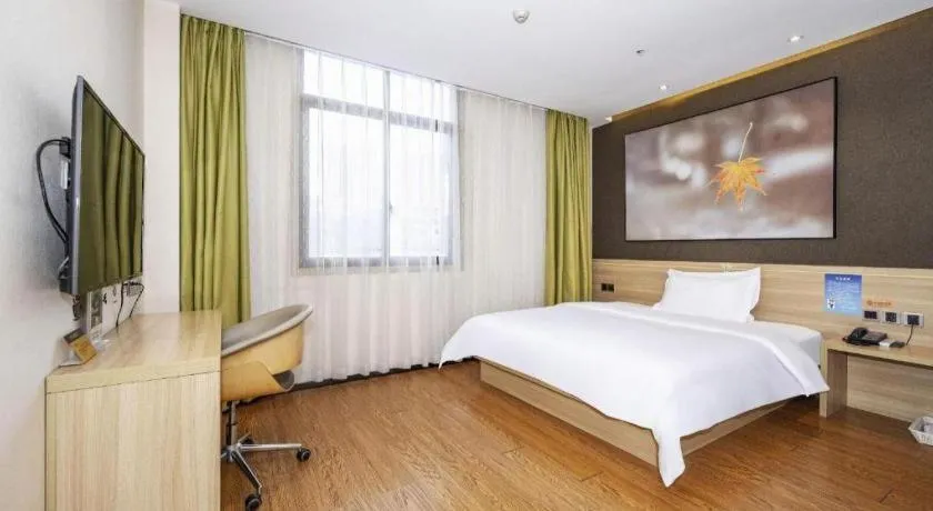 Bed in IU Hotel Chongqing Jiangbei International Airport