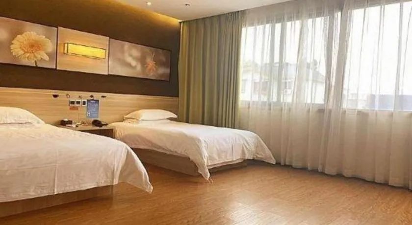 Bed in IU Hotel Chongqing Jiangbei International Airport