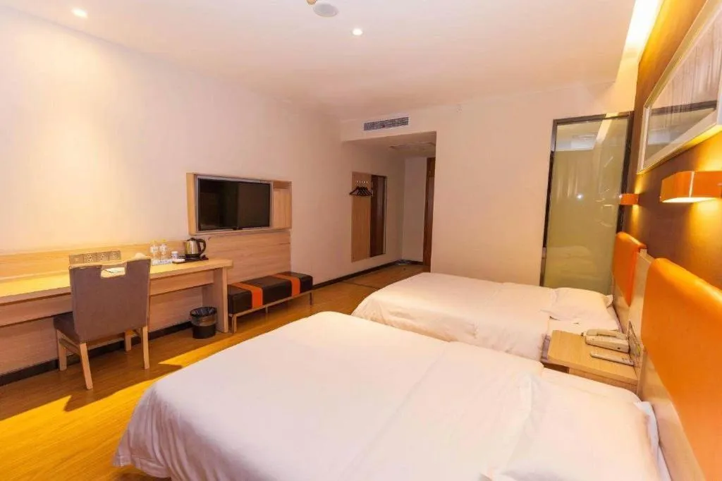 Bed in 7Days Premium Yichang Railway Station East