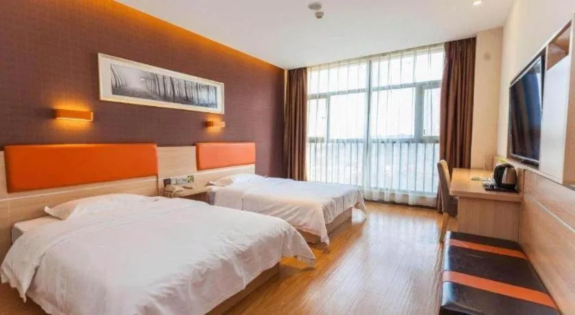 Bed in 7Days Premium Yichang Railway Station East