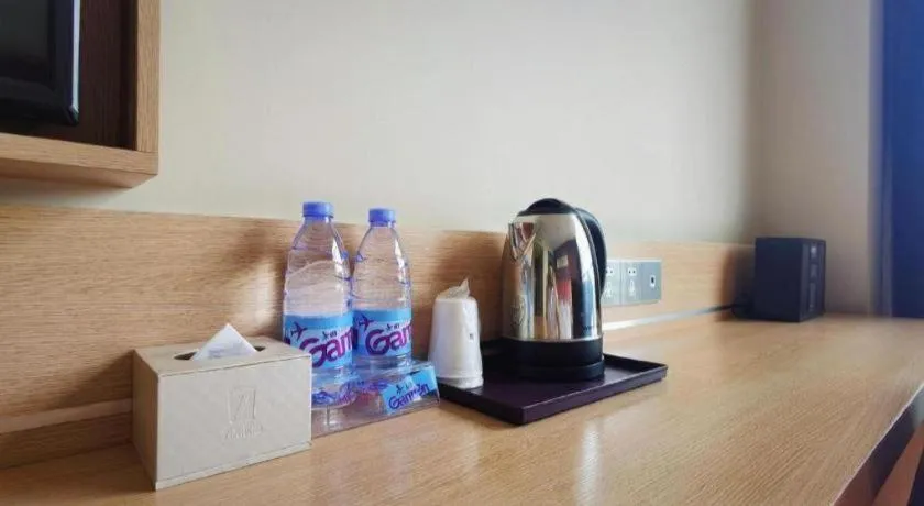 7Days Premium Yichang Railway Station East