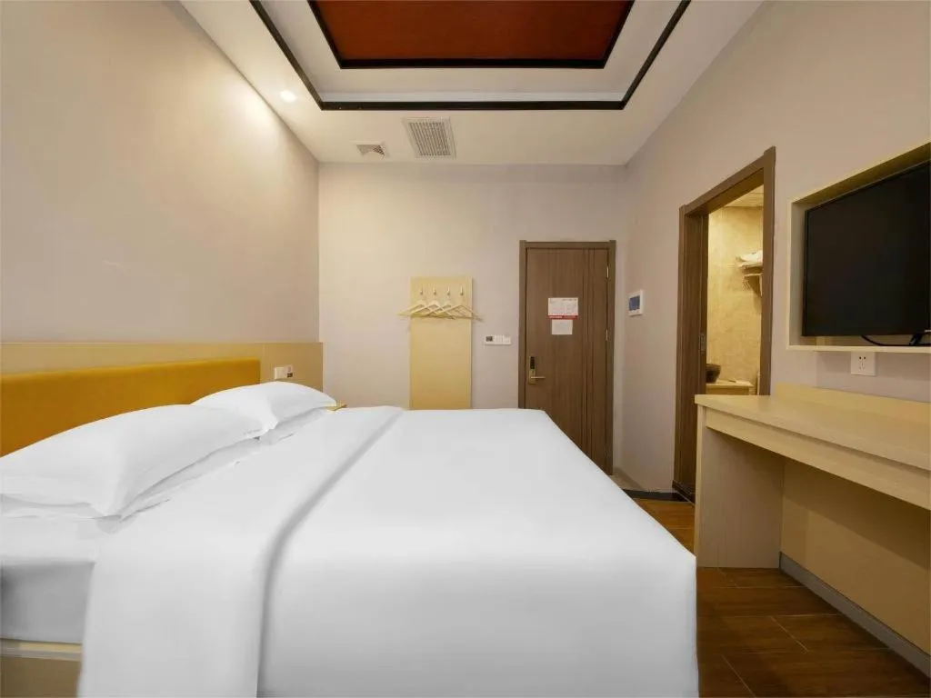 Bed in 7Days Premium Yichang Railway Station East