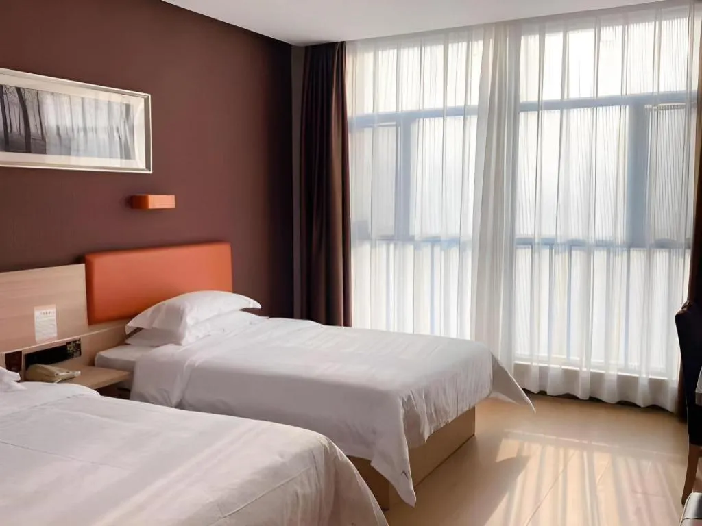 Bed in 7Days Premium Yichang Railway Station East