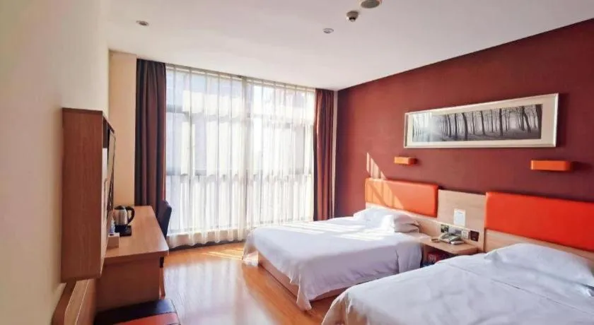 Bed in 7Days Premium Yichang Railway Station East