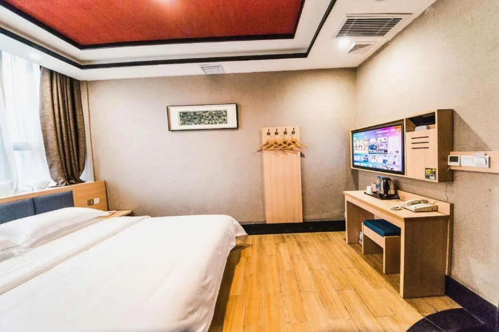 Bed in 7Days Premium Yichang Railway Station East