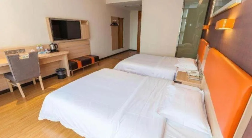 Bed in 7Days Premium Yichang Railway Station East