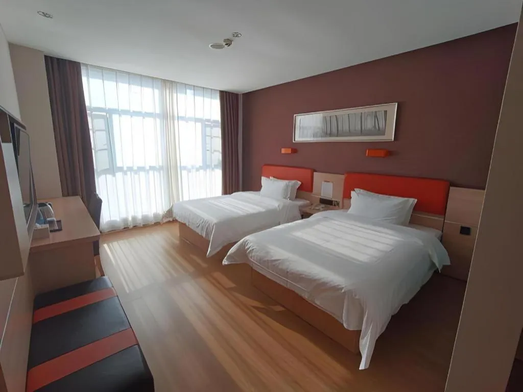 Bed in 7Days Premium Yichang Railway Station East