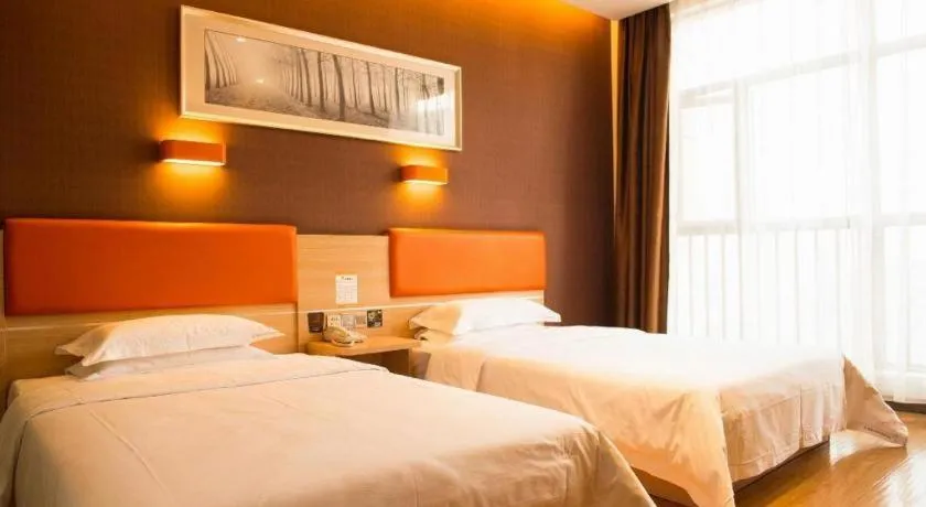 Bed in 7Days Premium Yichang Railway Station East