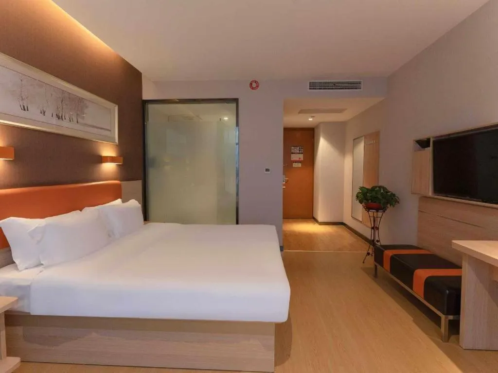 Bed in 7Days Premium Yichang Railway Station East