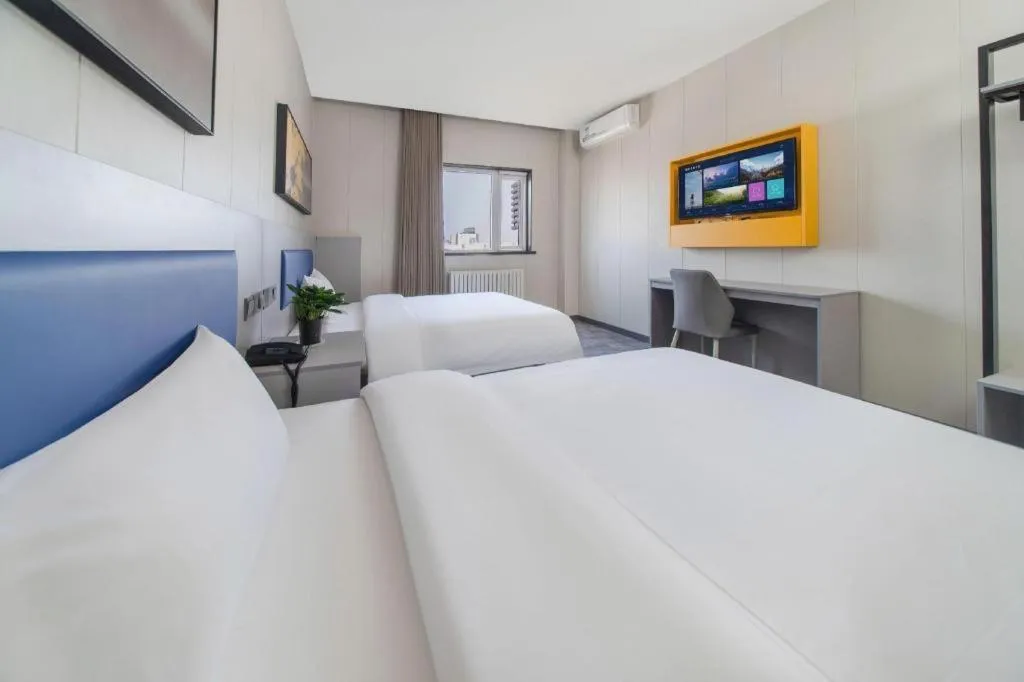 Bed in 7 Days Inn Tai'an Dongpingxi Hualian