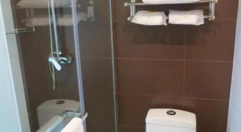 7 Days Inn Tai'an Dongpingxi Hualian