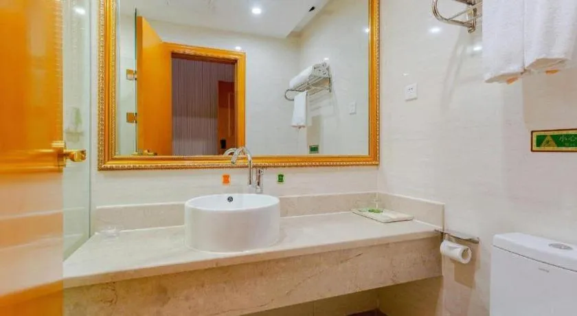 Vienna International Hotel Kunming Guangfu Road Aegean Shopping Center