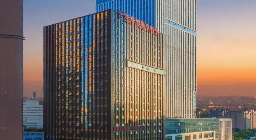 Vienna International Hotel Kunming Guangfu Road Aegean Shopping Center