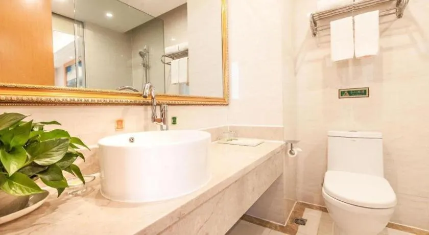 Vienna International Hotel Kunming Guangfu Road Aegean Shopping Center