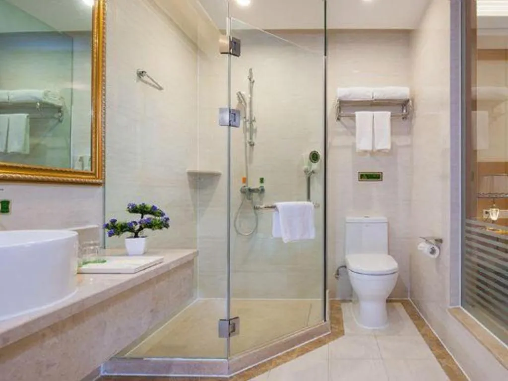 Vienna International Hotel Kunming Guangfu Road Aegean Shopping Center