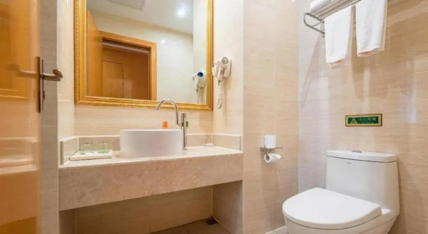 Vienna Hotel Guangzhou Airport Gaosu Pingsha