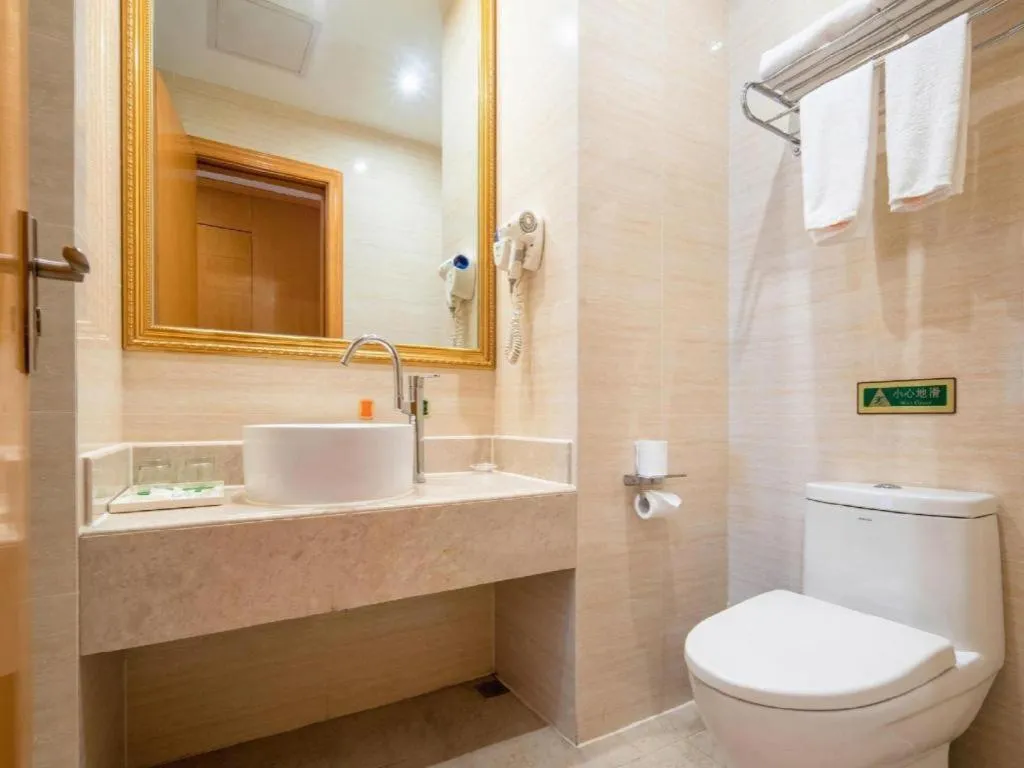 Vienna Hotel Guangzhou Airport Gaosu Pingsha