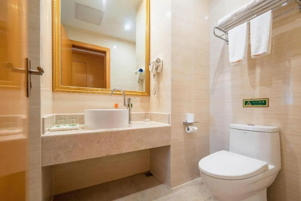 Vienna Hotel Guangzhou Airport Gaosu Pingsha