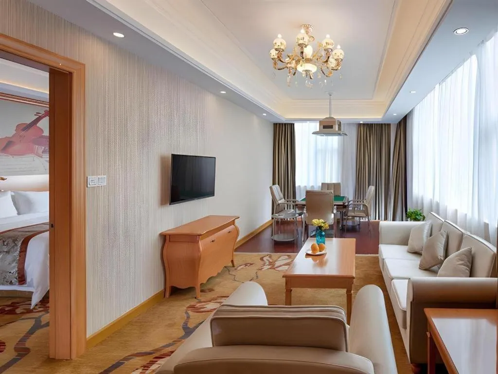 Vienna Hotel Guangzhou Airport Gaosu Pingsha