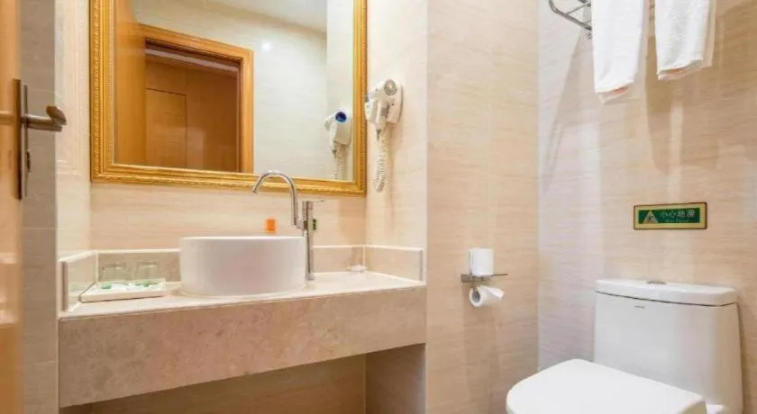 Vienna Hotel Guangzhou Airport Gaosu Pingsha