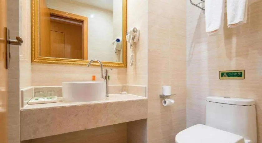 Vienna Hotel Guangzhou Airport Gaosu Pingsha