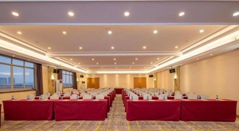 Vienna Hotel Guangzhou Airport Gaosu Pingsha