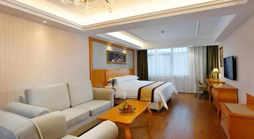 Bed in Vienna Hotel Chengdu Airport Shuangliu Wanda