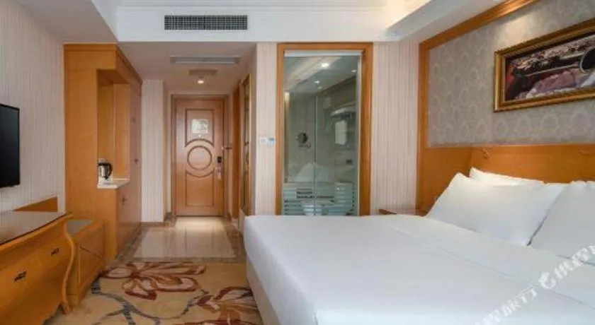 Bed in Vienna Hotel Chengdu Airport Shuangliu Wanda