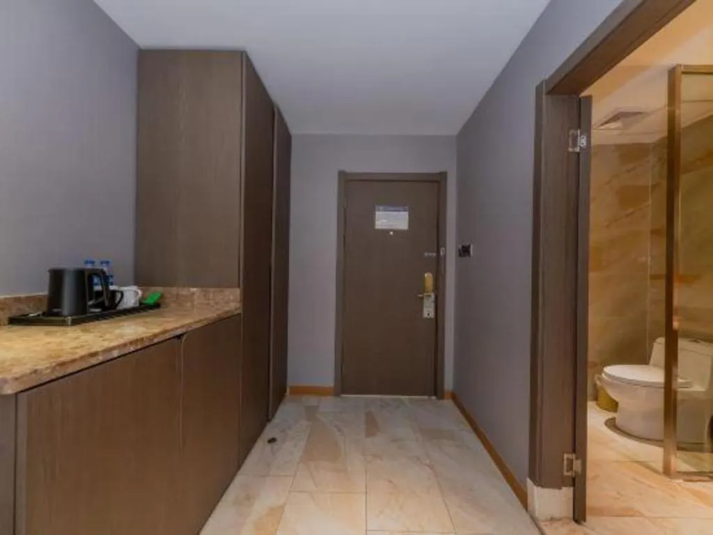 Yitel Shanghai Hongqiao Railway Station National Convention and Exhibition Center